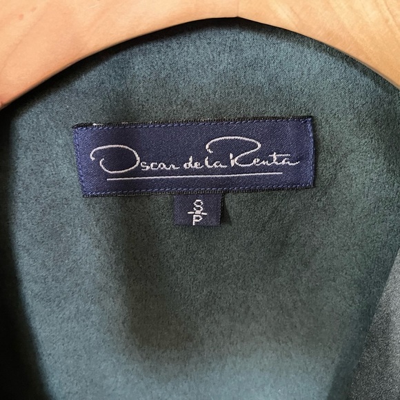 Oscar De La Renta| Teal Velvety Button Down Long Sleeve Blouse, Size Small••• - Picture 9 of 14